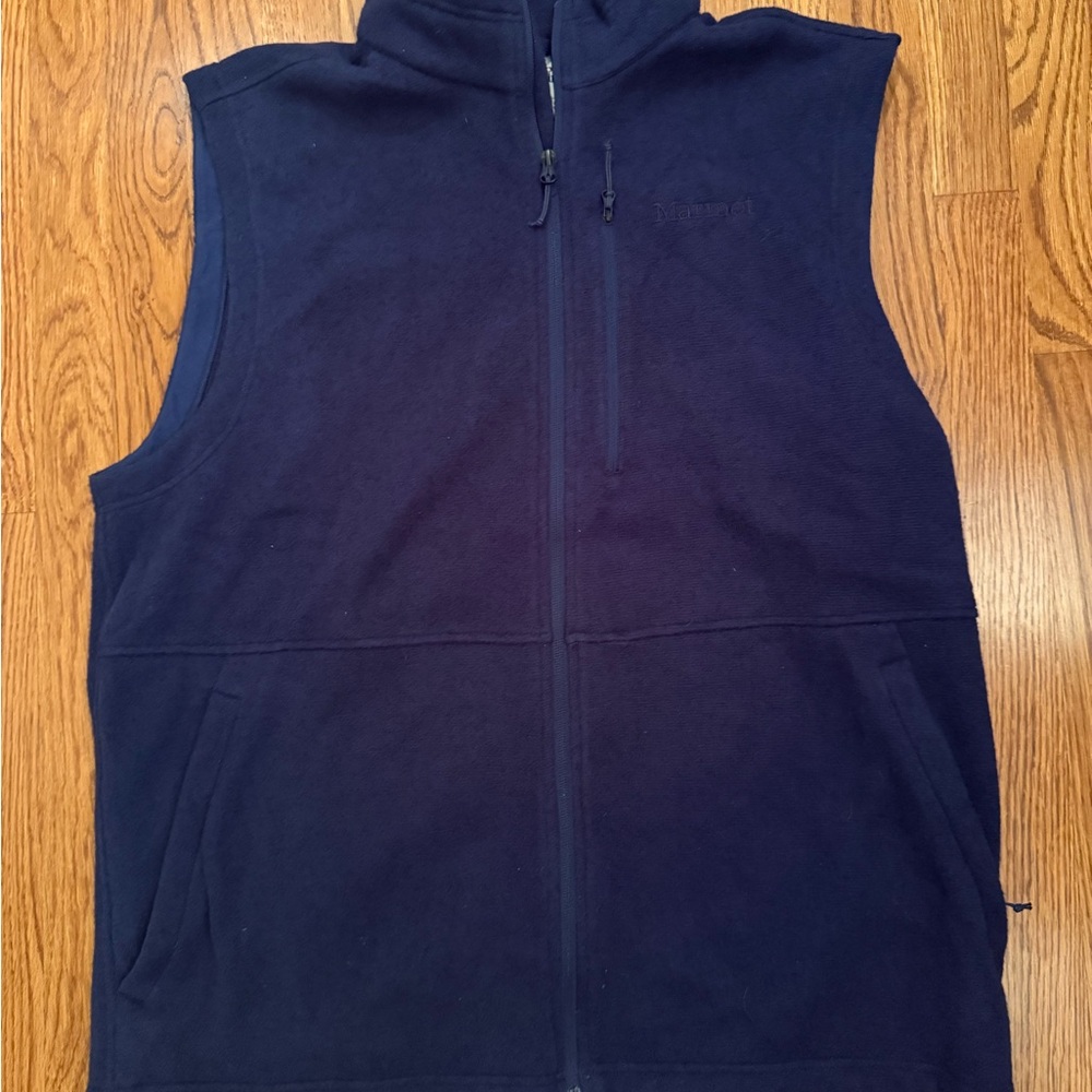 Men's Navy Blue Marmot fleece vest